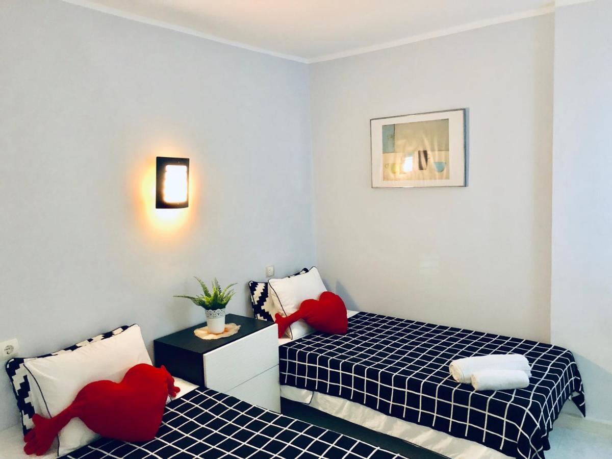 Beautiful Modern Apartment 100M From The Sea Fuengirola Exterior photo
